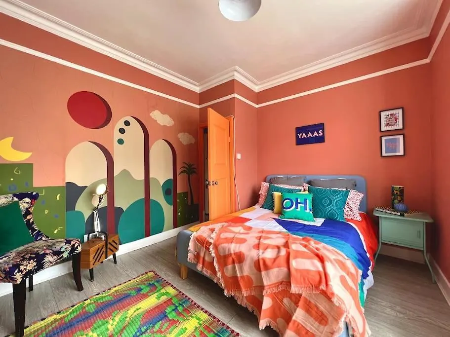 Apartman City Cottage With Cosy Garden In London