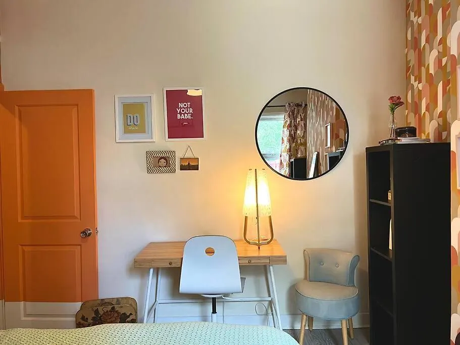 City Cottage With Cosy Garden In London Apartman